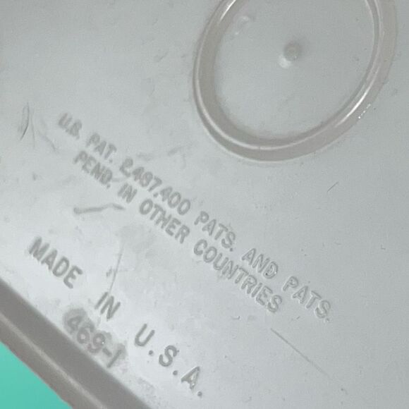 Vintage Tupperware Snap Pour Top Cereal Candy Or Rice Storage Container 469-1 - Picture 9 of 10